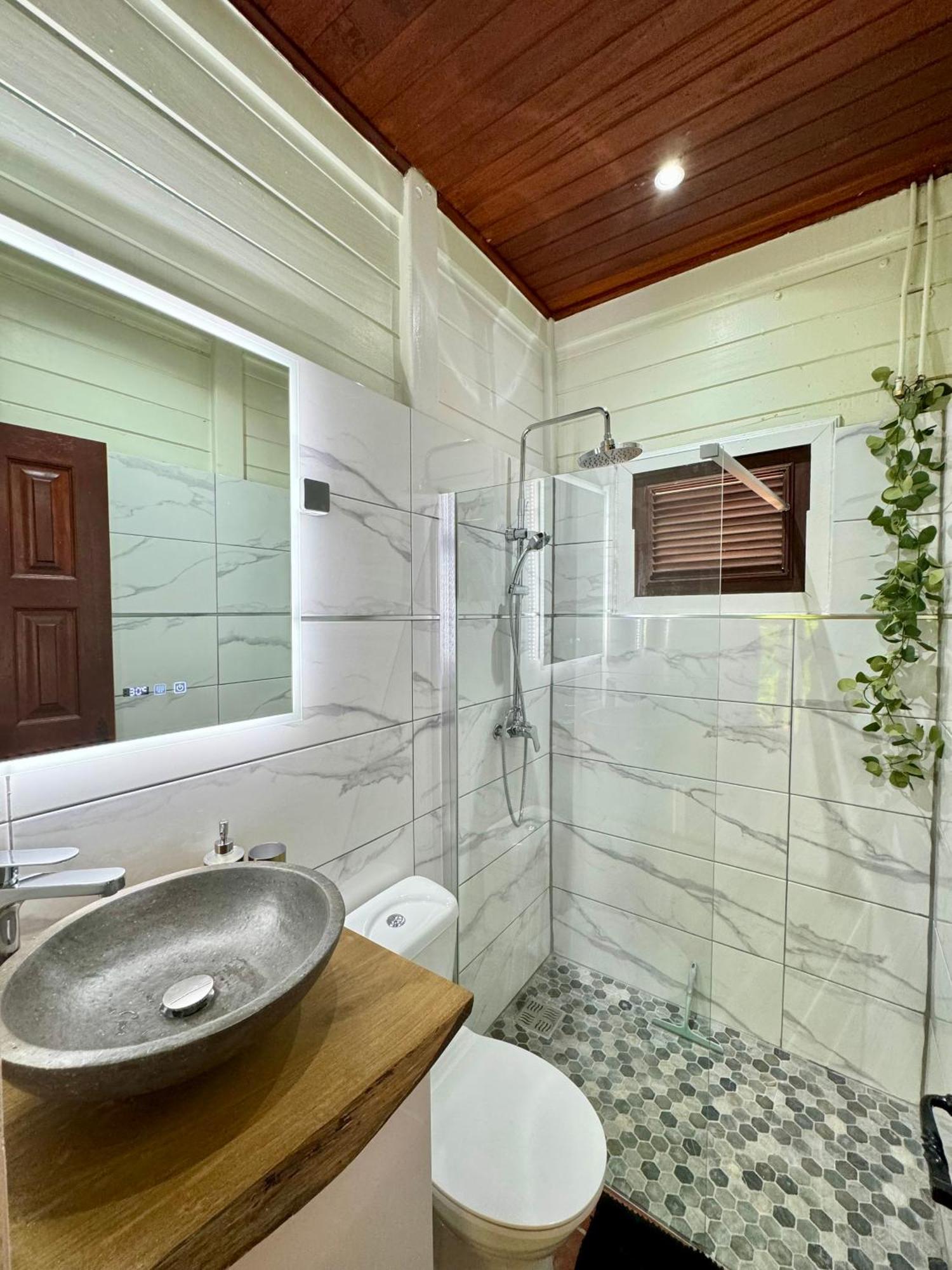 Le Gaspardo , 2 Chambres Climatisees , A 2 Mins A Pied De La Plage , Wifi , Jardin Clos, Parking ,Sans Vis-A-Vis ル・カルベ エクステリア 写真